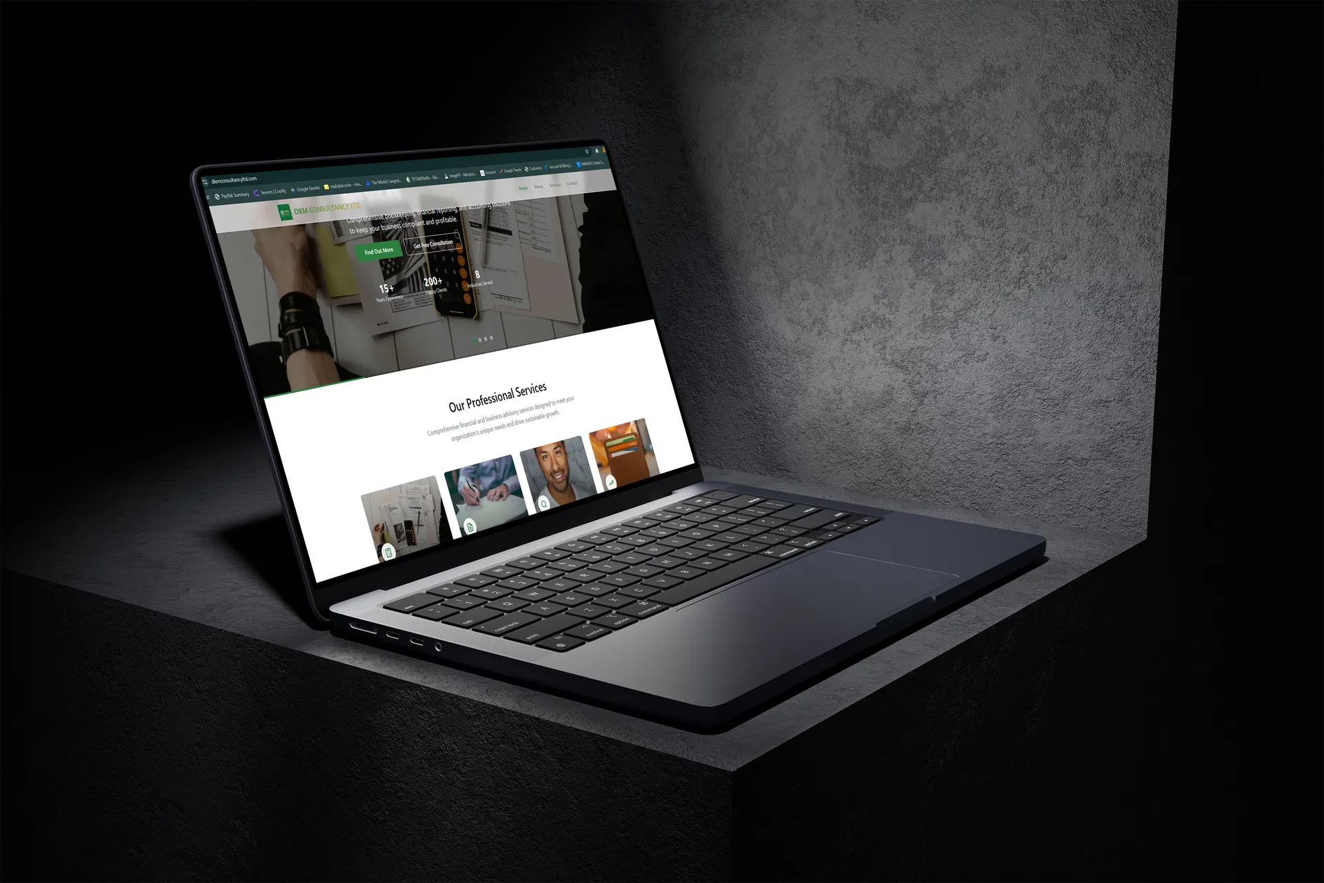 DKM Consultancy Ltd website by Mocky